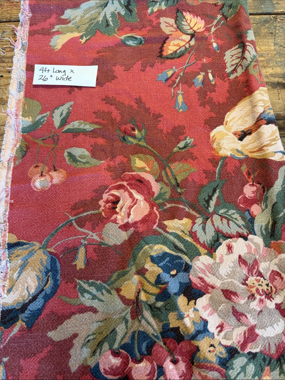4 feet (1.25 yd) cotton Fabric Floral woven vintage heavy upholstery Roses
